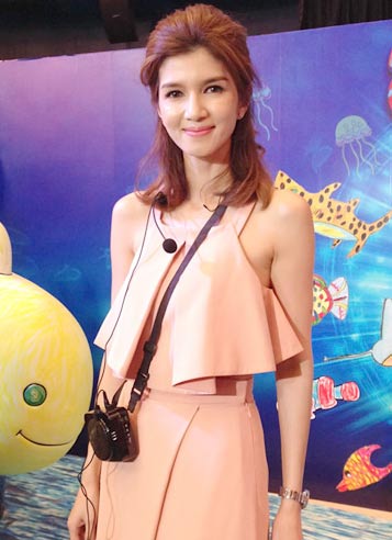 โบว์ แวนด้า