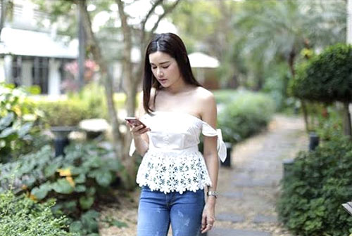 หญิง รฐา