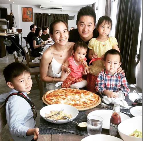 พลอย ชิดจันทร์ น้องชิลิน น้องชิโน่ น้องชิลี่ น้องชีต้า