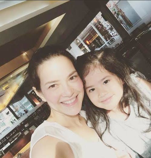 น้องนาวา ลูกอ้อม พิยดา