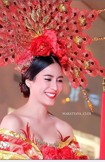 จุ๋ย วรัทยา