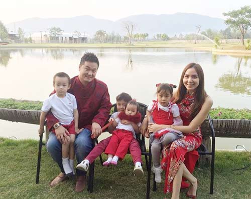 พลอย ชิดจันทร์ น้องชิลิน น้องชิโน่ น้องชิลี่ น้องชีต้า