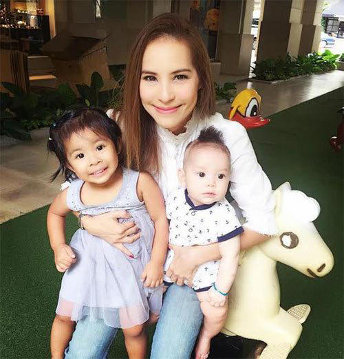 ดาราเลิกกัน