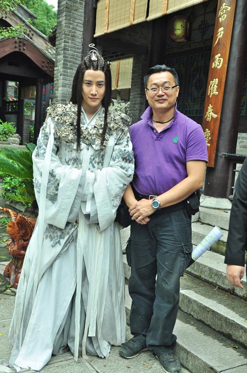 ไมค์ พิรัชต์ เล่นละครจีน