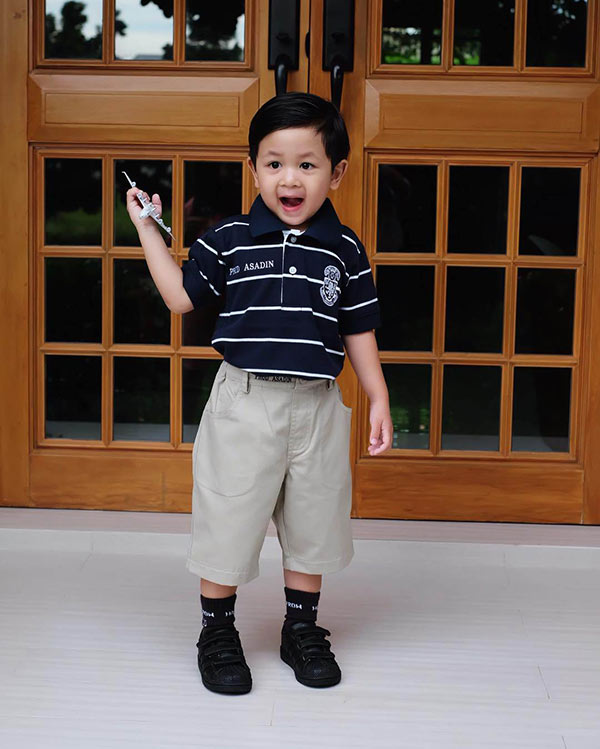 น้องโปรด ลูกเป้ย ปานวาด