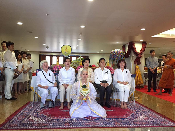 เชน ธนา บวช