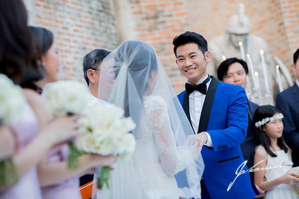 พอลลี่ แต่งงาน เบนซ์ รัฐพงษ์