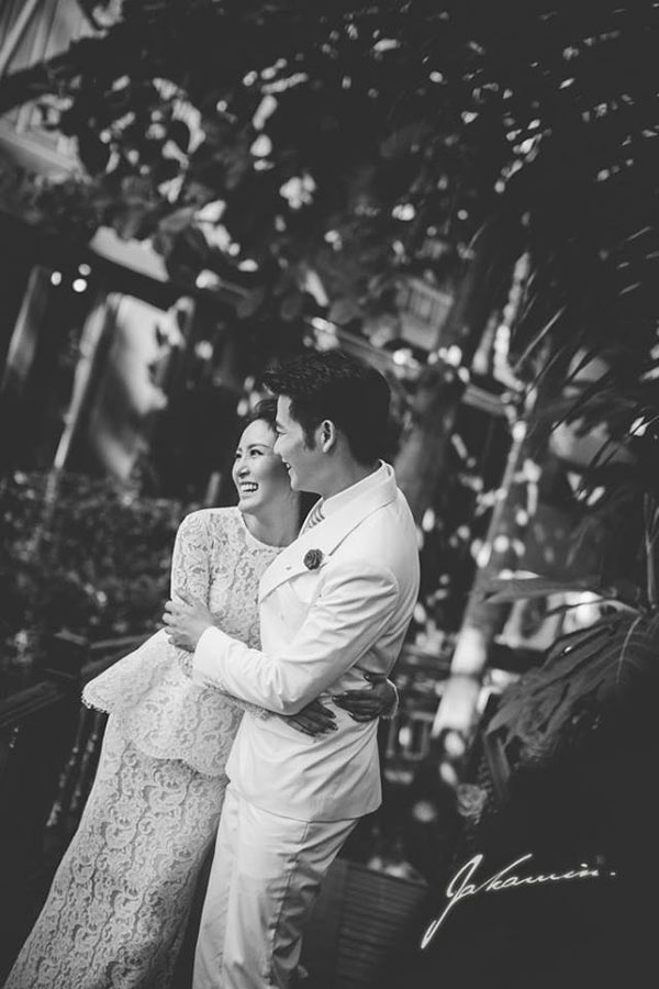 พอลลี่ พรพรรณ หมั้น