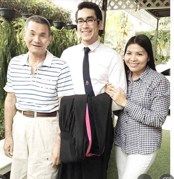 ณเดชน์ คูกิมิยะ ป๊าโยชิโอ แม่แก้ว 