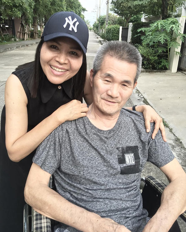 ป๊าโยชิโอ แม่แก้ว 