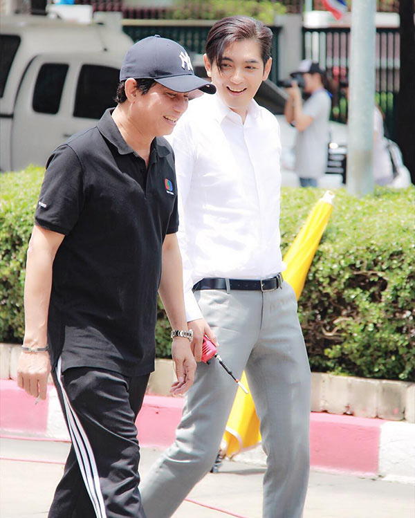 หนุ่ม ศรราม