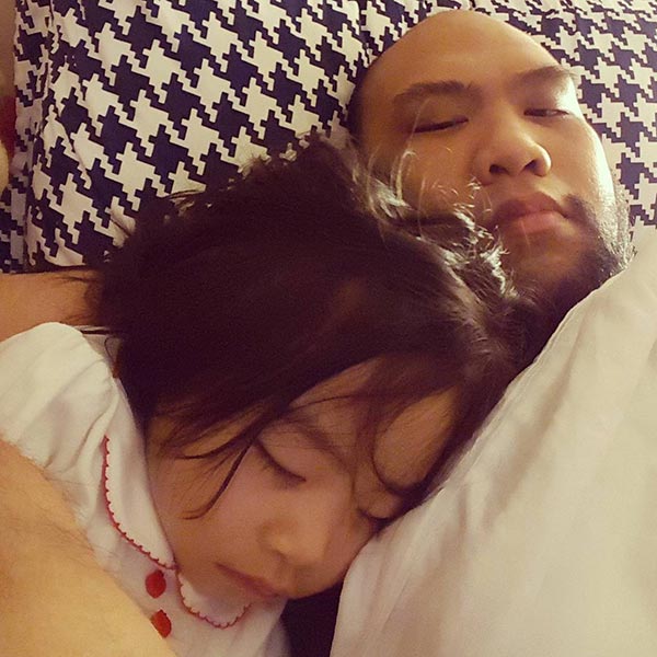 กอล์ฟ ฟักกลิ้งฮีโร่ น้องชูใจ