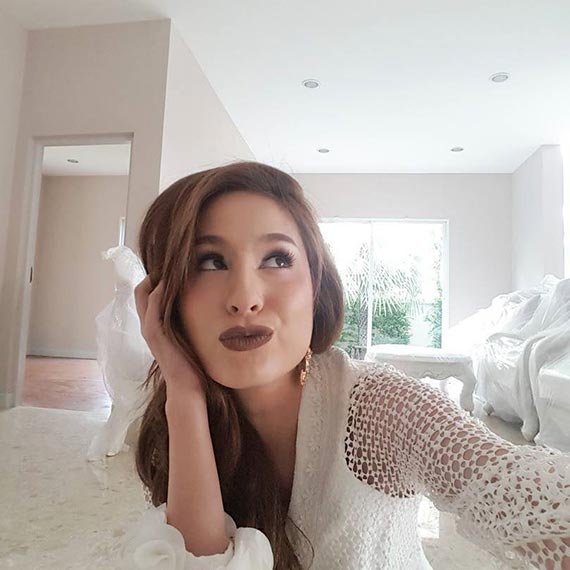 ขวัญ อุษามณี