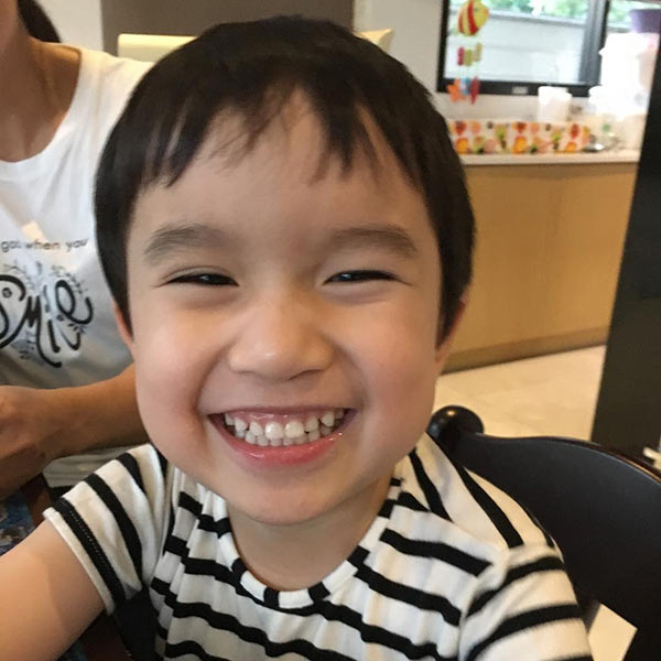 น้องแพทริก ลูกชายนิหน่า