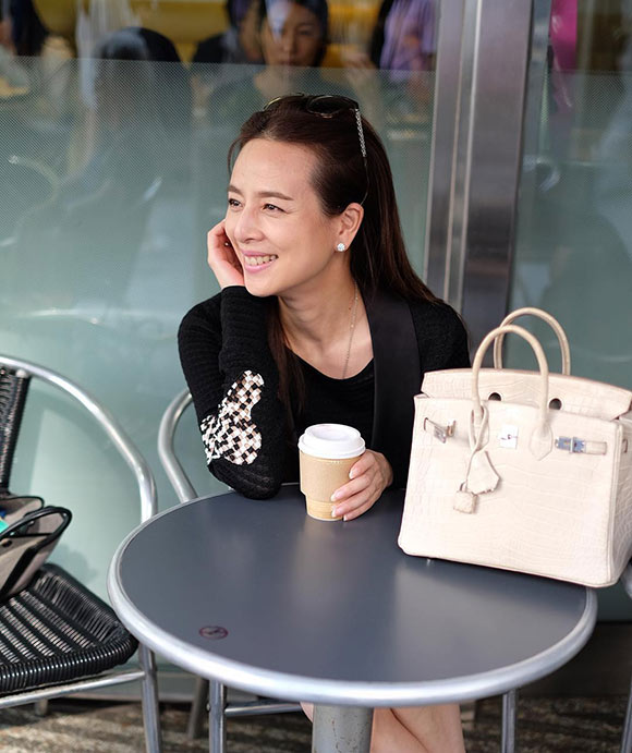 มาดามแป้ง นวลพรรณ