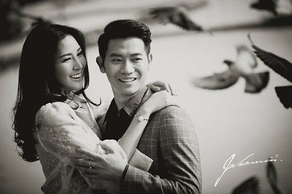 พอลลี่ พรพรรณ พรีเวดดิ้ง