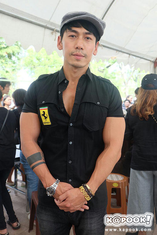 เพชรจ้า