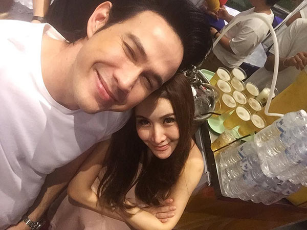 พลอย แฟนเจจินตัย 