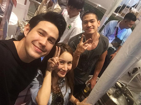 พลอย แฟนเจจินตัย 