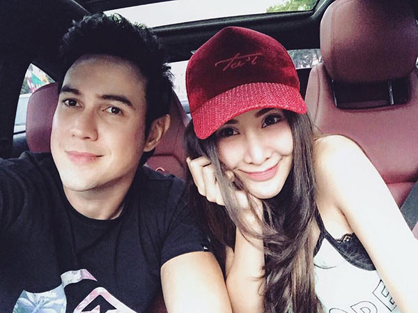 พลอย แฟนเจจินตัย 