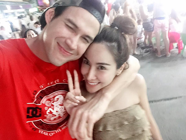 พลอย แฟนเจจินตัย 