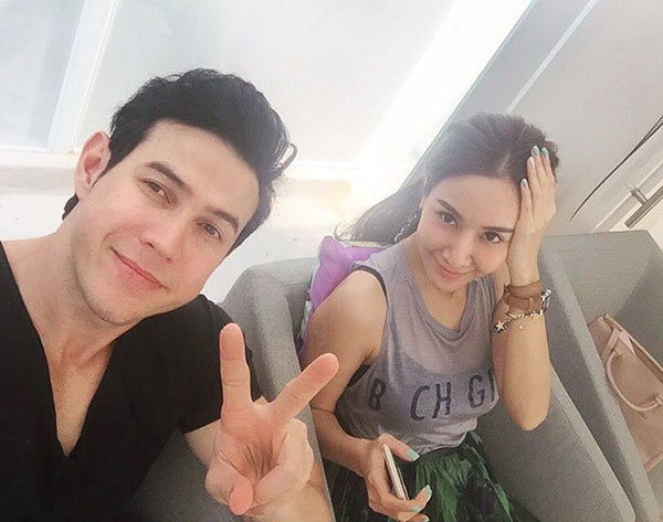 พลอย แฟนเจจินตัย 