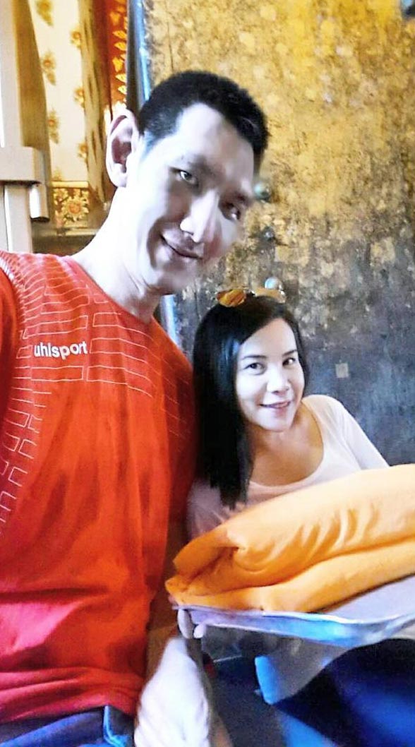 โยกเยก เชิญยิ้ม จ๊อยซ์