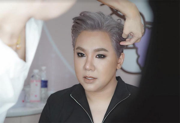 ดีเจบุ๊คโกะ