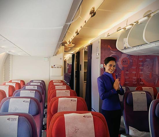 พลอย พลอยพรรณ