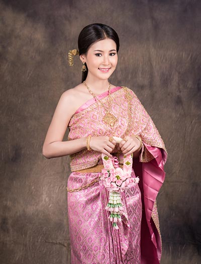 ทรงผมเจ้าสาวงานเช้า