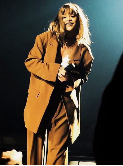 ทรงผมประบ่า