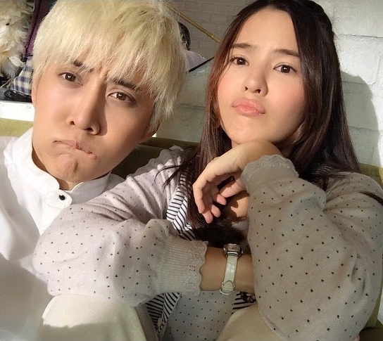 ไมค์ ออม