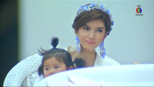 น้องมะลิ โบว์ แวนด้า