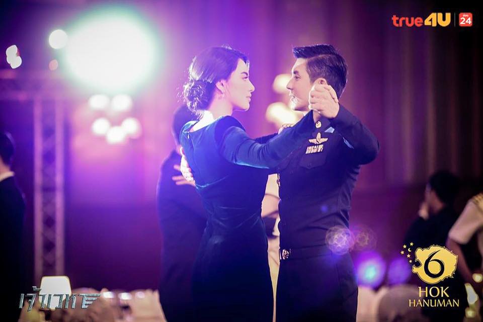 ใหม่ ดาวิกา