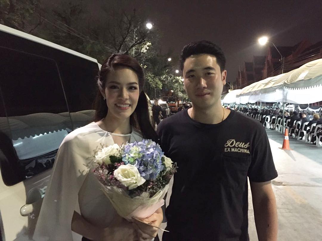 เกรซ วันเกิด