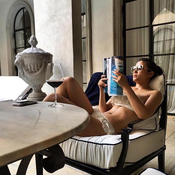 บ้านดาราไทย