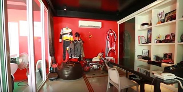 เรือนหอ บ้านดาราไทย