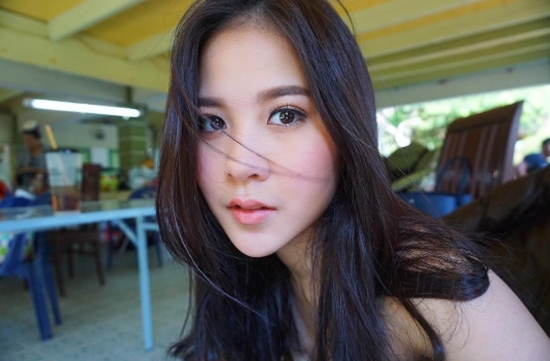 ดีเจแมน ใบเตย