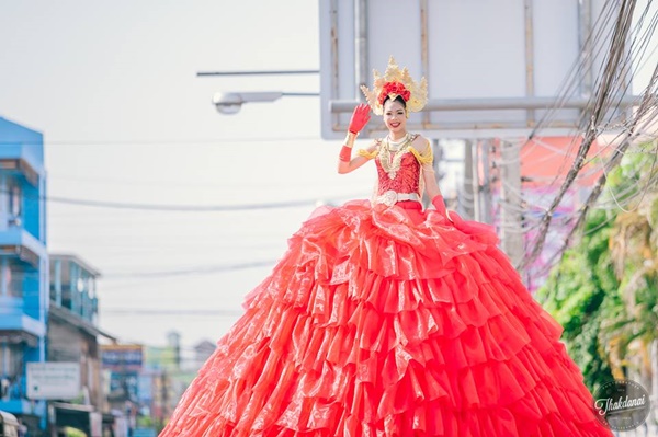 พาเหรดกีฬาสี คอนเซ็ปต์วรรณคดีไทย