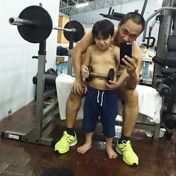 เปิ้ล นาคร