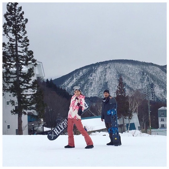  แบงค์ แคลช เลิก นินิว