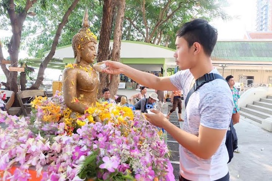 หนุ่ม เดอะวอยซ์