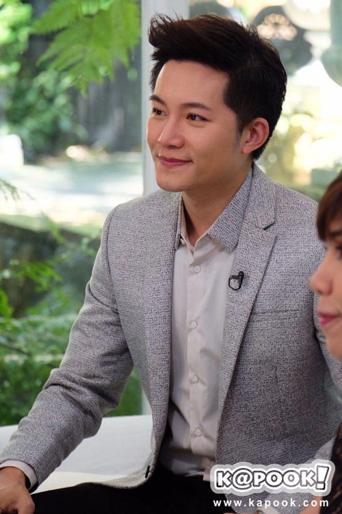   ดีเจอั๋น ภูวนาท