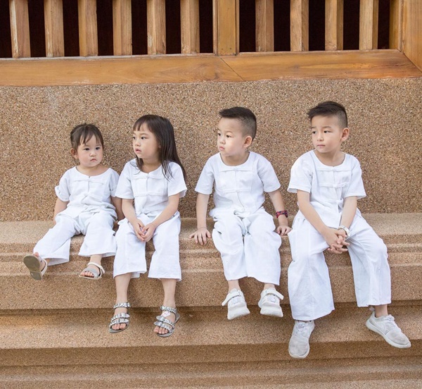  เคน ฮุง สามีชาวฮ่องกงของ พลอย ชิดจันทร์ บวช