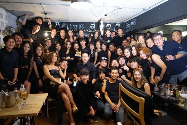 อั้ม พัชราภา แชะภาพกอดคอ ต๊อด ศิณะ 