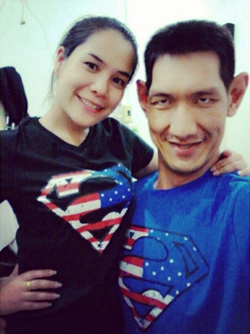 โยกเยก เชิญยิ้ม