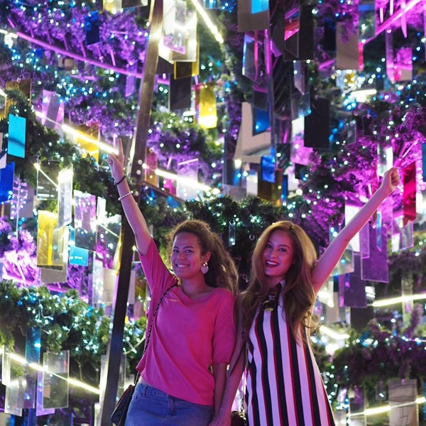 ขวัญ อุษามณี - ลูกแก้ว อติกานต์