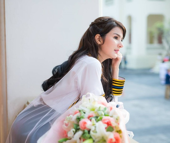 ดารารับปริญญา