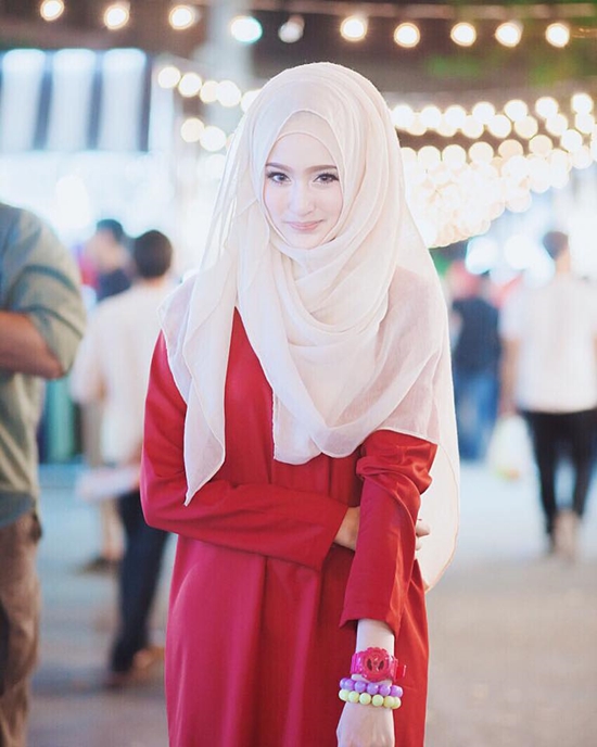 ไซร่า สาวมุสลิมสุดฮอต