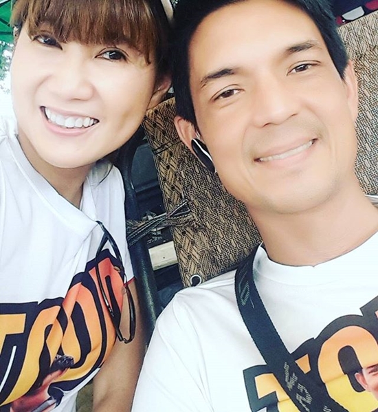 แก้ว อภิรดี 